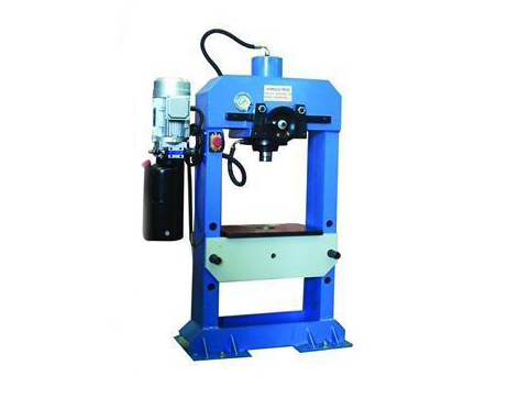 Hydraulic Presses with Live Work Head